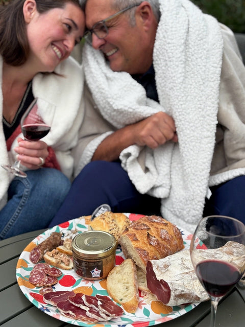 Comment composer une planche de charcuterie pour le Beaujolais Nouveau ?