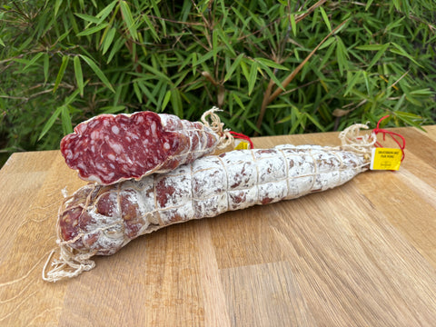 Saucisson sec long bridé